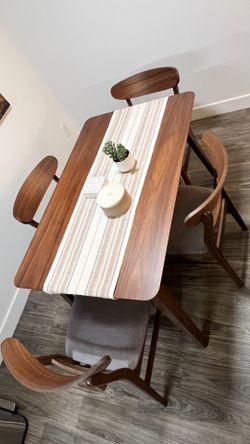 Armgart 4-Person Dining Set