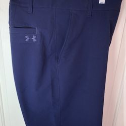 Men’s Under Armour Golf Shorts!!