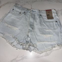 Levis Womens Shorts New Size 29