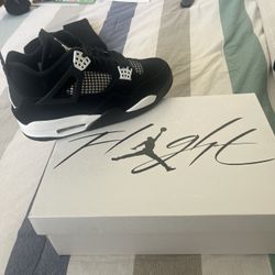 Jordan 4
