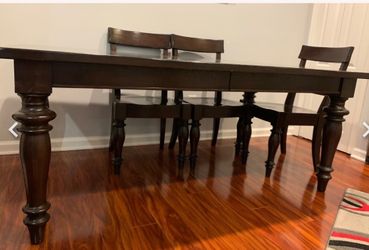 Pottery Barn Mahogany Oak Dining Table & Chairs