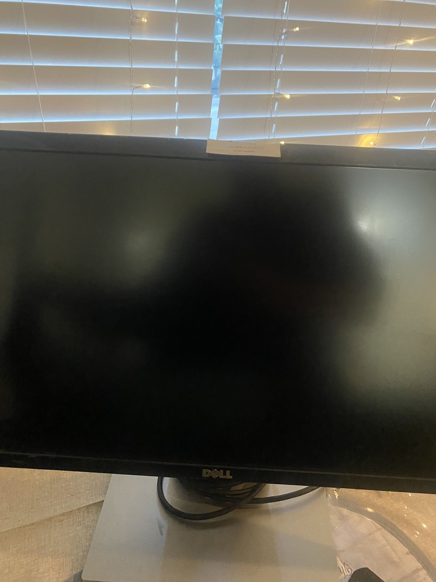 Dell 22 “ Computer Monitor