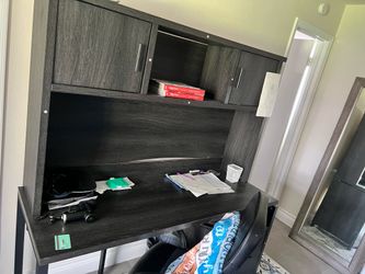 Computer desk