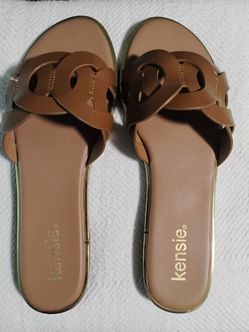 Kensie Tan Slide Sandals with Cutout Strap