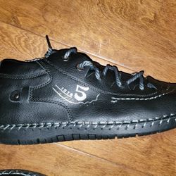 2 Sets Of Mens Black & Blue Boots Mens Size 12