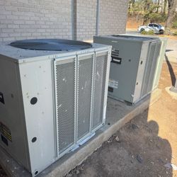 2 U en perfectas condiciones 1400 por las dos