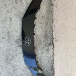 2025 Toyota Camry Up Bumper Used Oem 