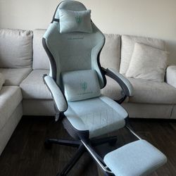Downix Gaming Chair 
