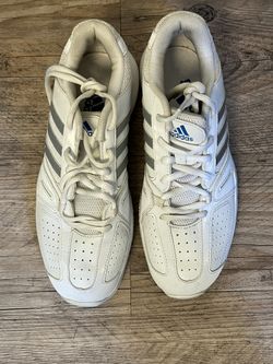 New White Adidas Barricades Women’s Size 7 Tennis Shoes