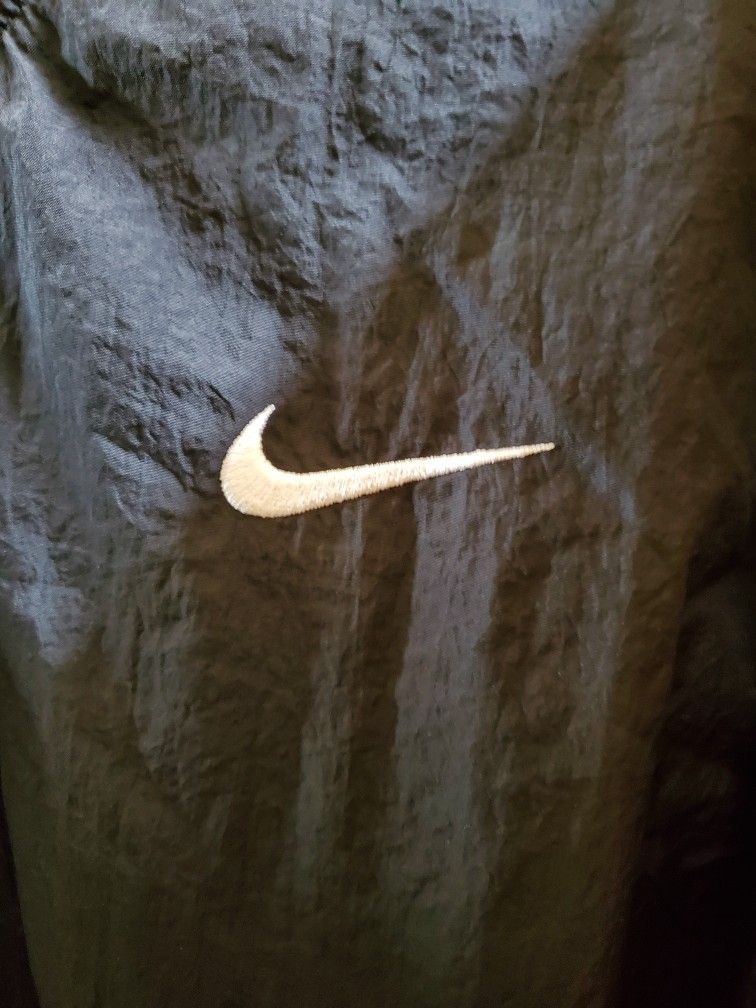 Nike Pullover Windbreaker-Vintage Item