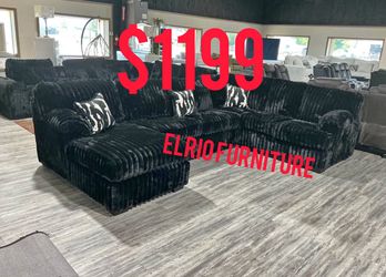 Living room sectional