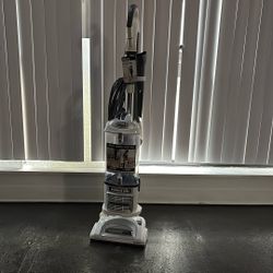 Shark Navigator Lift away Professional Bacon Cleaner