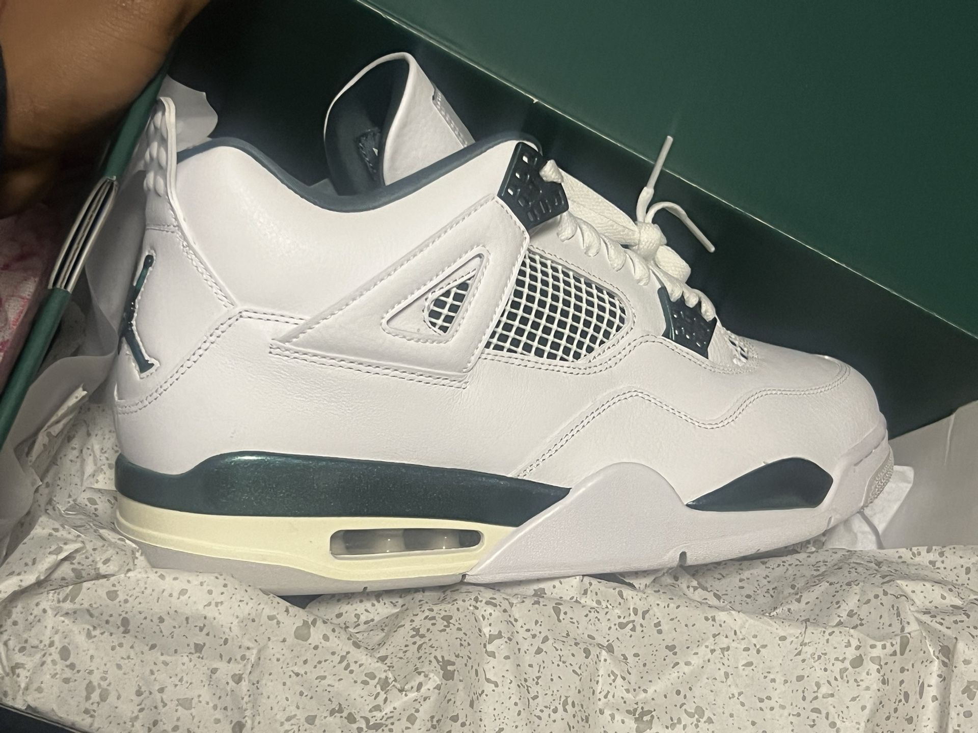 Air Jordan 4 Retro