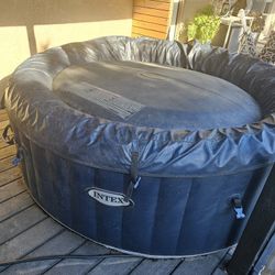 Intex Spa Hot Tub 4 Person Jacuzzi 