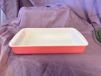 Pink pyrex Rectangular Baking Dish