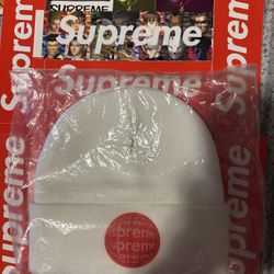 Supreme Lenticular Patch Beanie