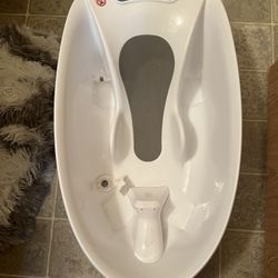 Baby Bathtub With Scale 