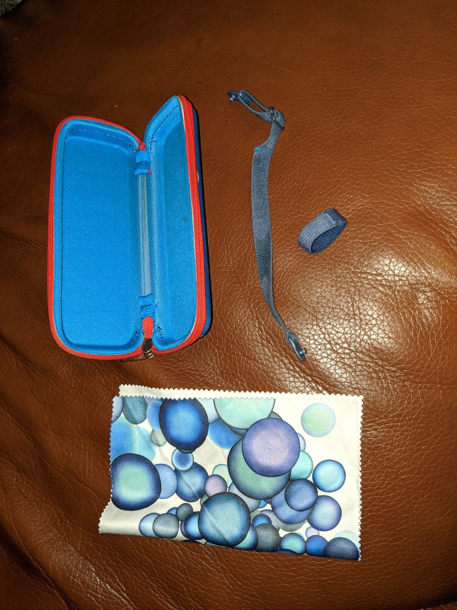 MIRAFLEX KIDS Zippered Glasses Case w/ Blue Elastic Strap, Good Used Condition.