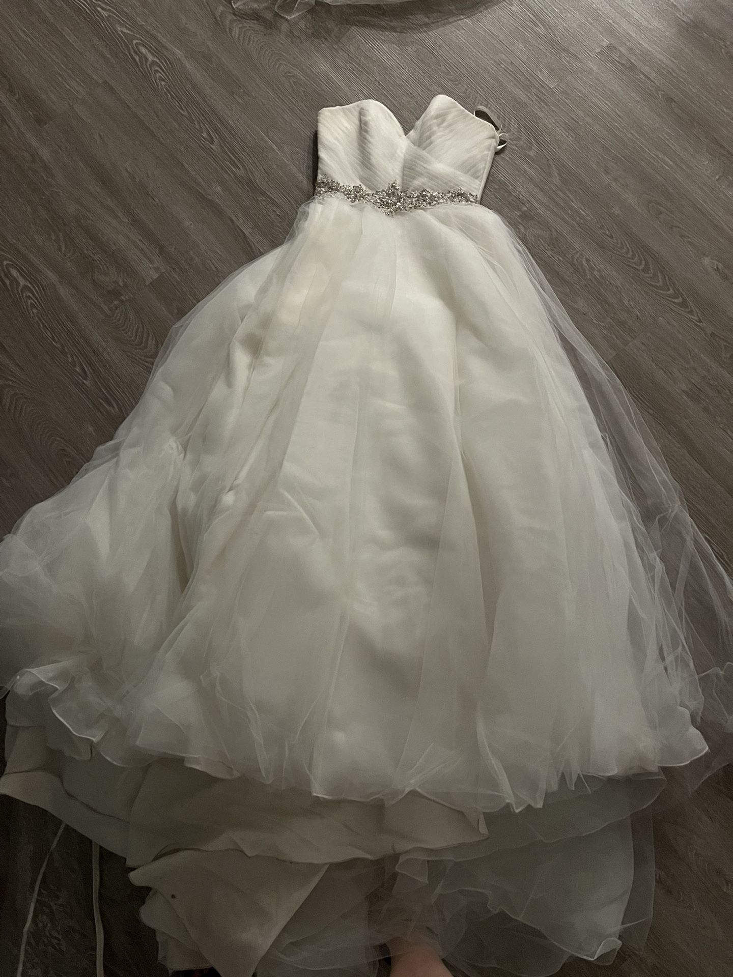wedding dress