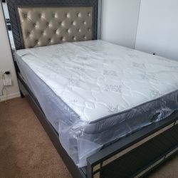 NEW QUEEN PILLOW TOP MATTRESS WITH BOX SPRING