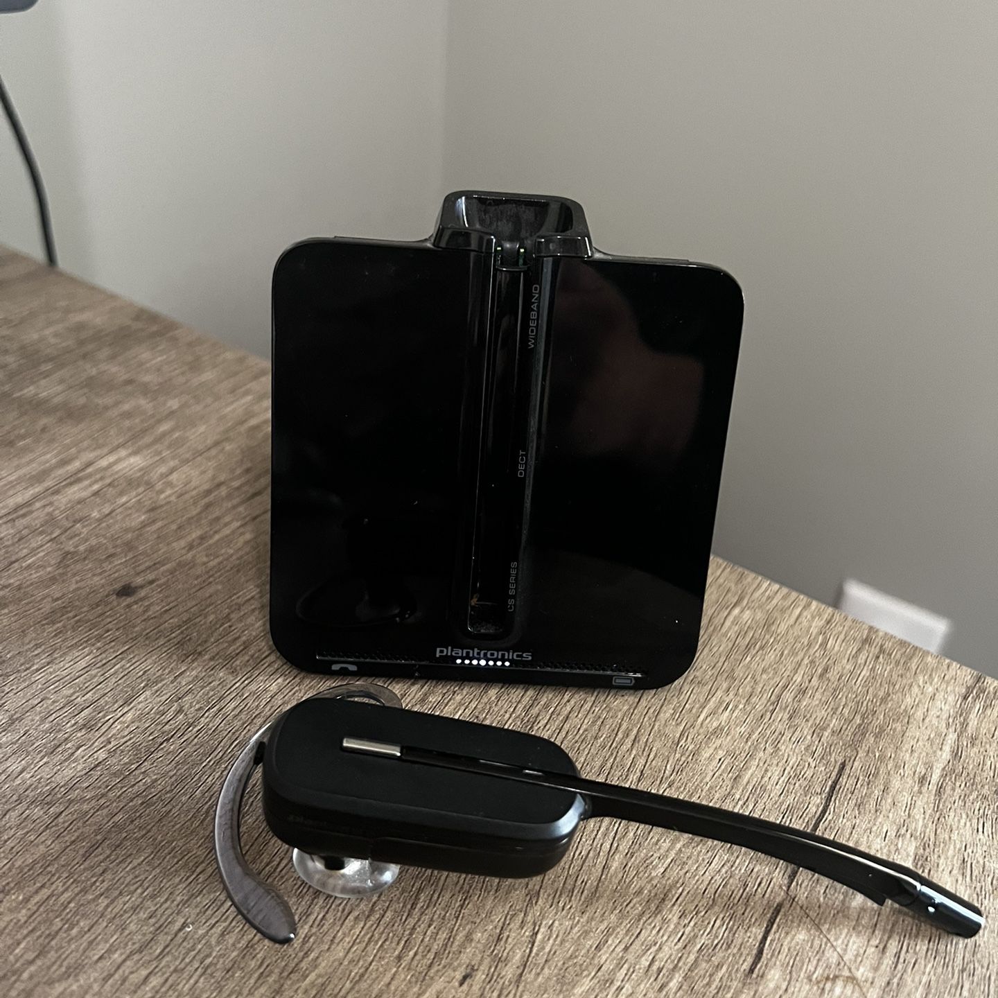 Plantronics c054a Wireless Headset for Sale in Temple GA OfferUp