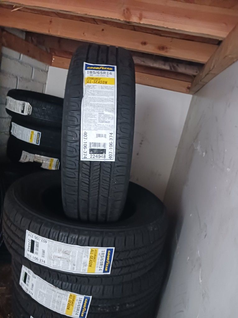 Goodyear Assurance All-Season Passenger Tire 185/65R14 86T  New Goodyear 185/65R14 set of 4 tires