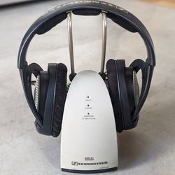 Senheizer HDR 130 Wireless Headphones 