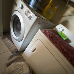 Washer/Dryer Set 