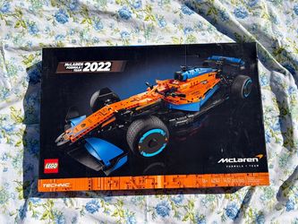 LEGO Technic Sets: 42141 McLaren Formula 1 Race Car