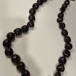 Brown and Black Hawaiian Kukui Nut Lei