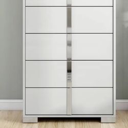 Dressers And Mirror