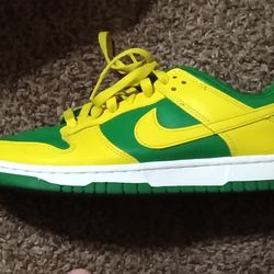 Nike Dunk Low "Reverse Brazil" Size 7.5