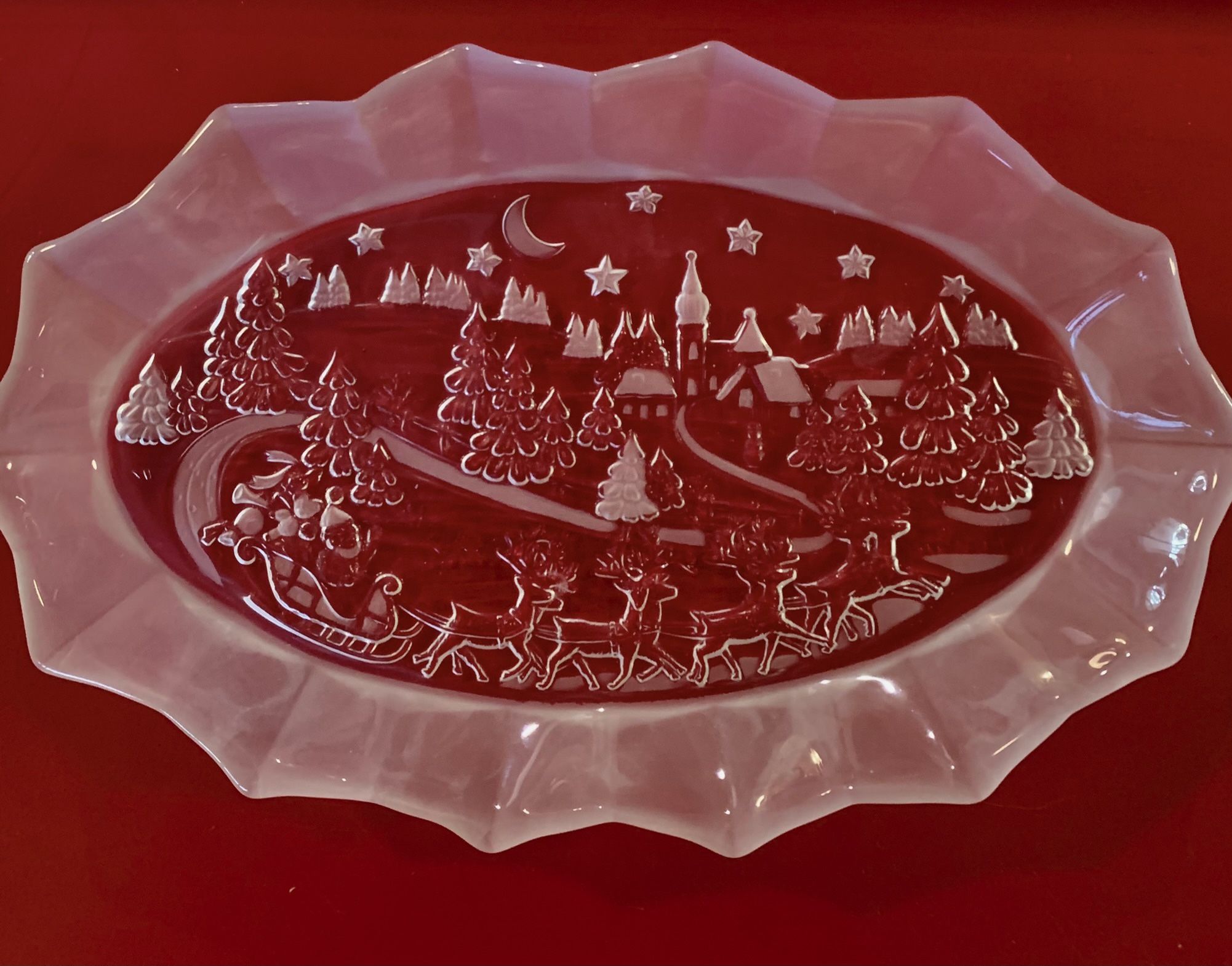 Mikasa 12” Oval Deep Dish Platter