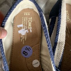 Mens Toms