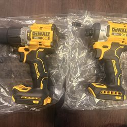 Dewalt 20v brushless xr hammer drill and impact New