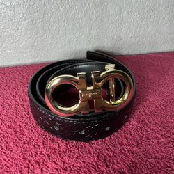 Detail Leather Accessory With Loop Gold Emblem 