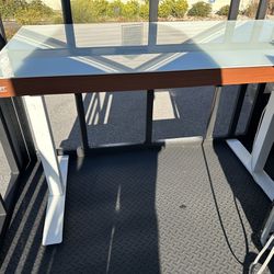 Desk Lift