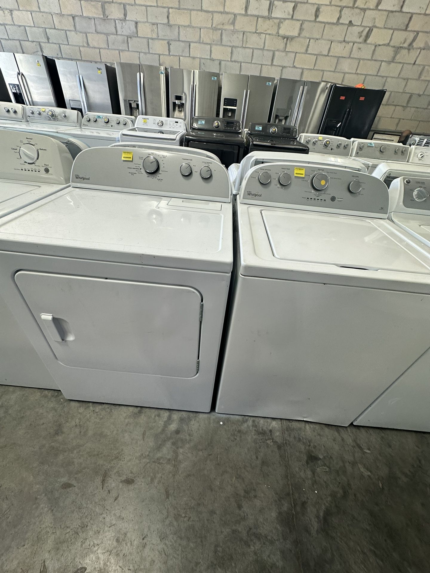  Washer & Dryer 