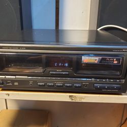 Technics SL-MC60 Compact Disc Changer 60+1 CDs