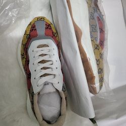 Gucci Sneakers 
