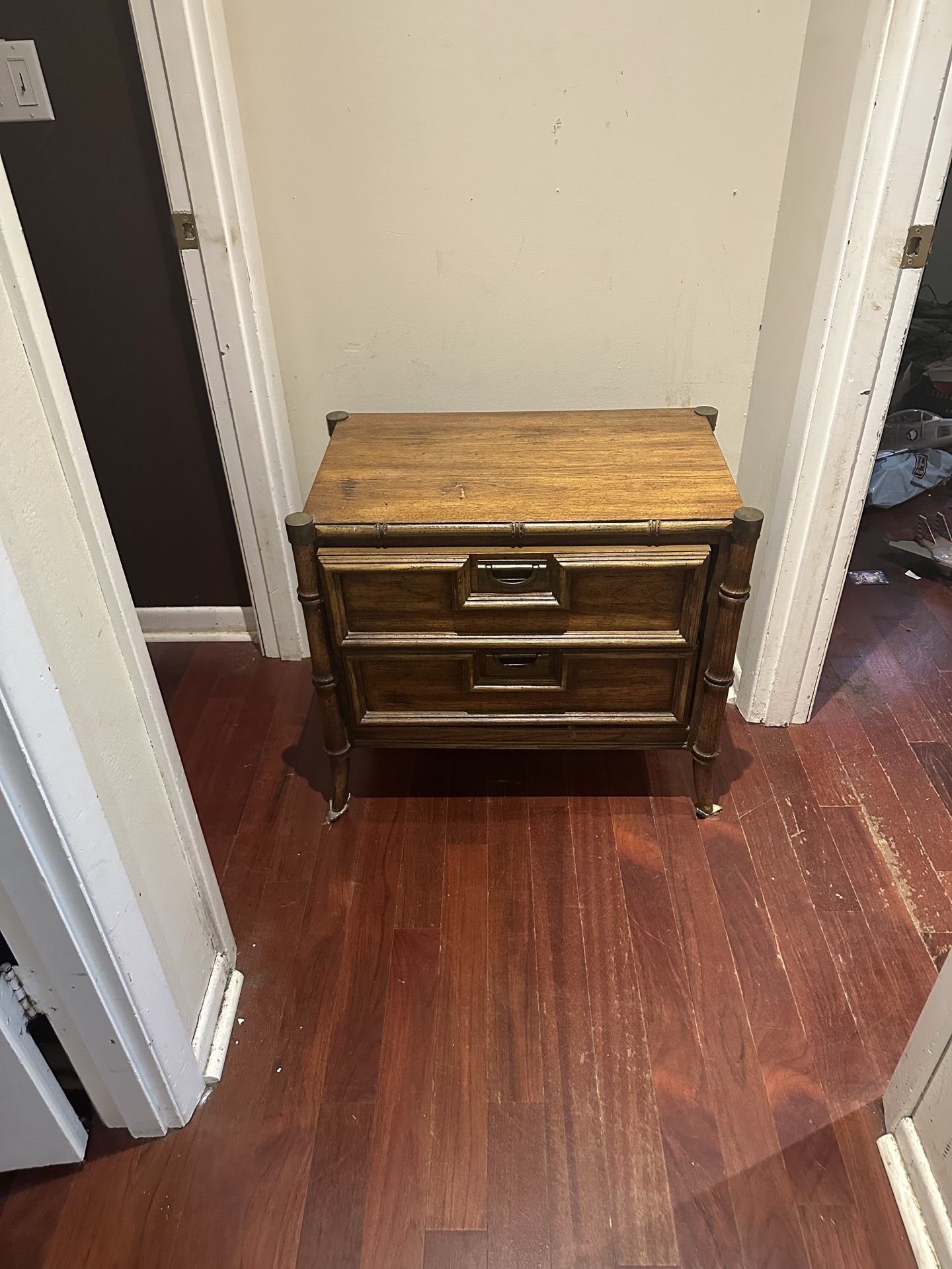 VTG Stanley Furniture Wooden Nightstand