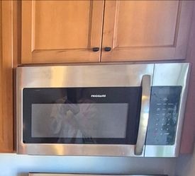Free Frigidaire microwave