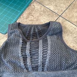 Peor - Fit Semles Size Medium