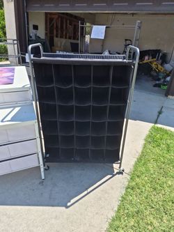 Shoe rack