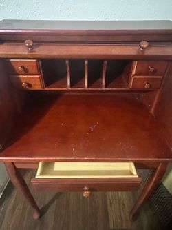 Small desk