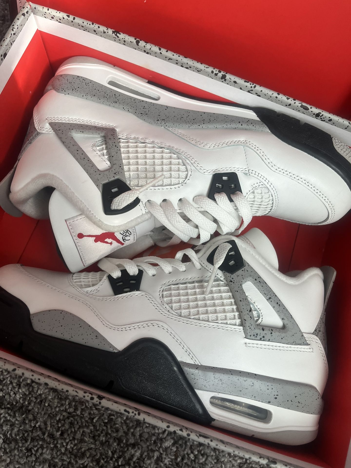 White Cement Jordan’s 4 2025 size 7 GS