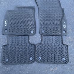 Audi Q7 Front/Rear All weather floor mats