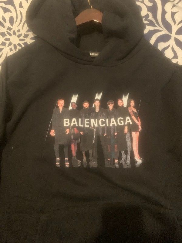 Balenciaga Hoodie for Sale in New York, NY - OfferUp