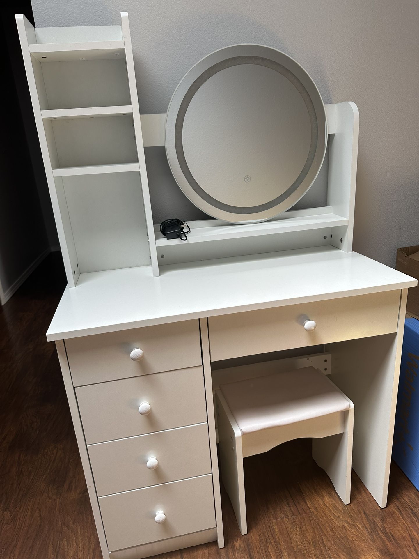 White Vanity Makeup