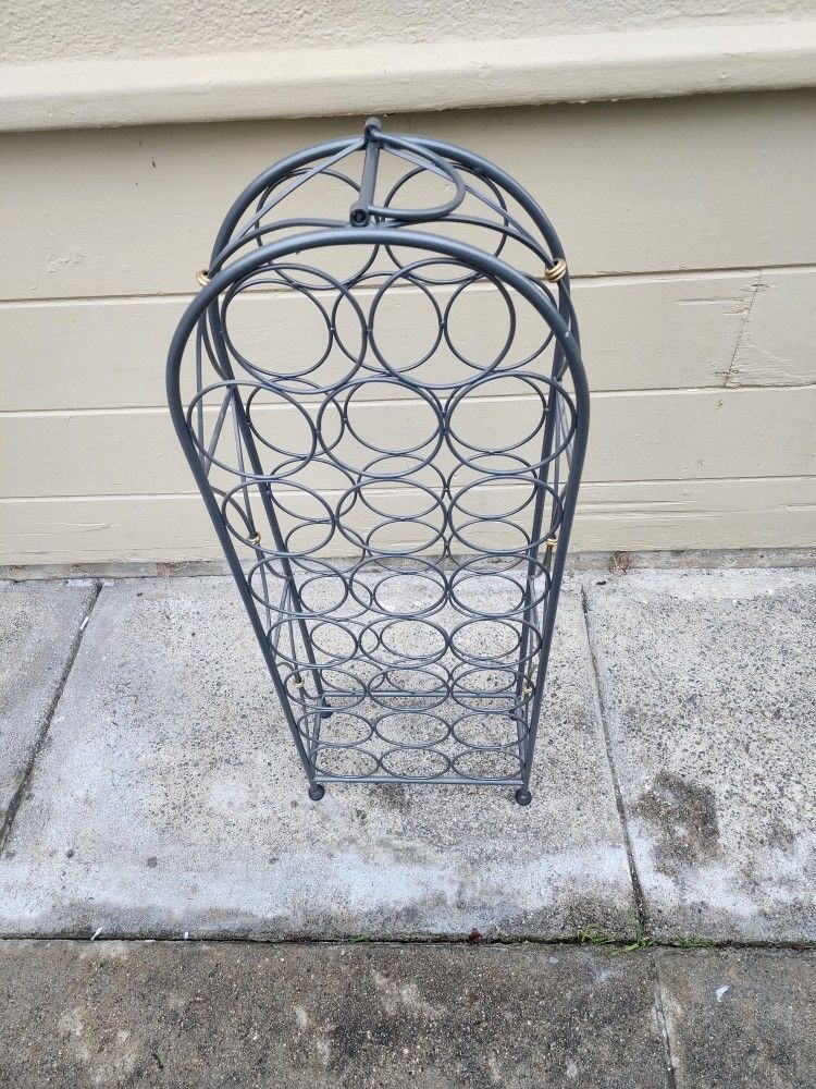 WINE BOTTLE RACK new